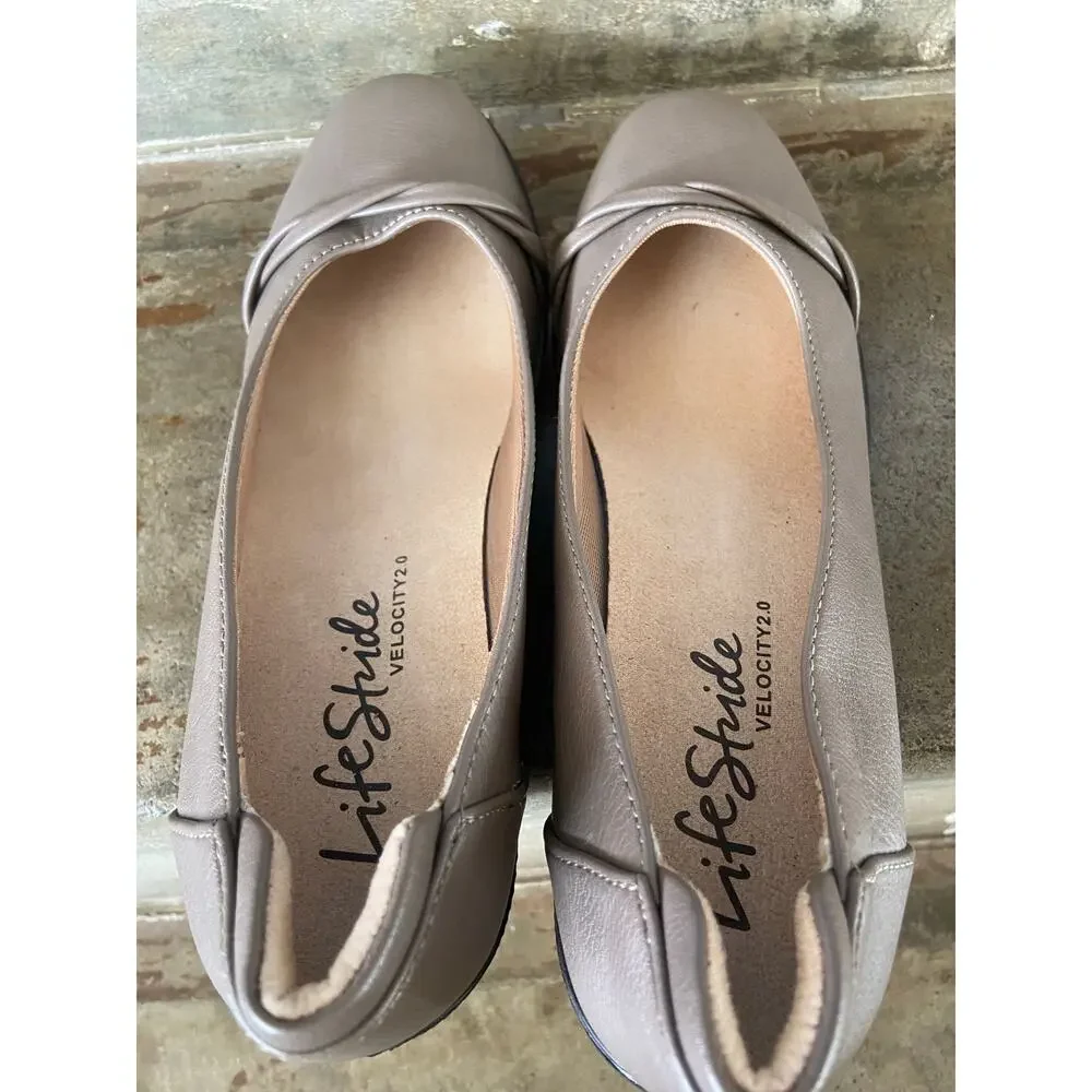 Lifestride Impact taupe low heeled wedge pump in wide width